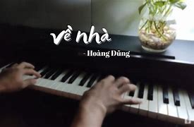 Về Nhà Lyrics Hoàng Dũng